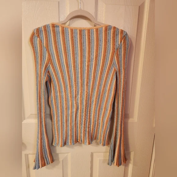 Bell Sleeve Sweater - Picture 2 of 6